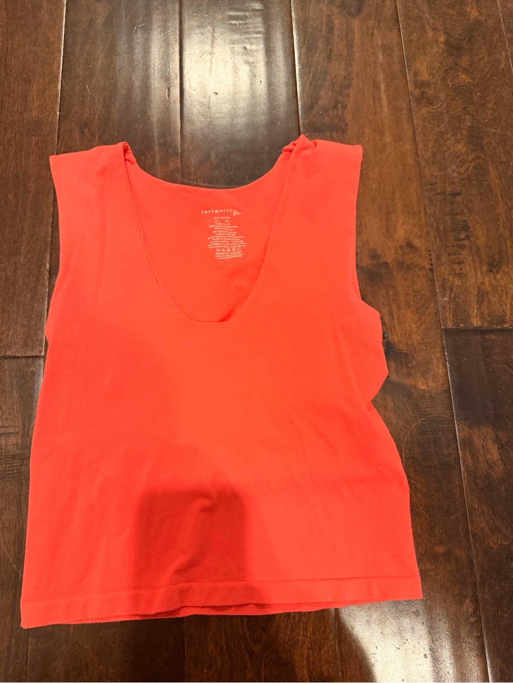 Sleeveless Coral Scoop Tank Top
